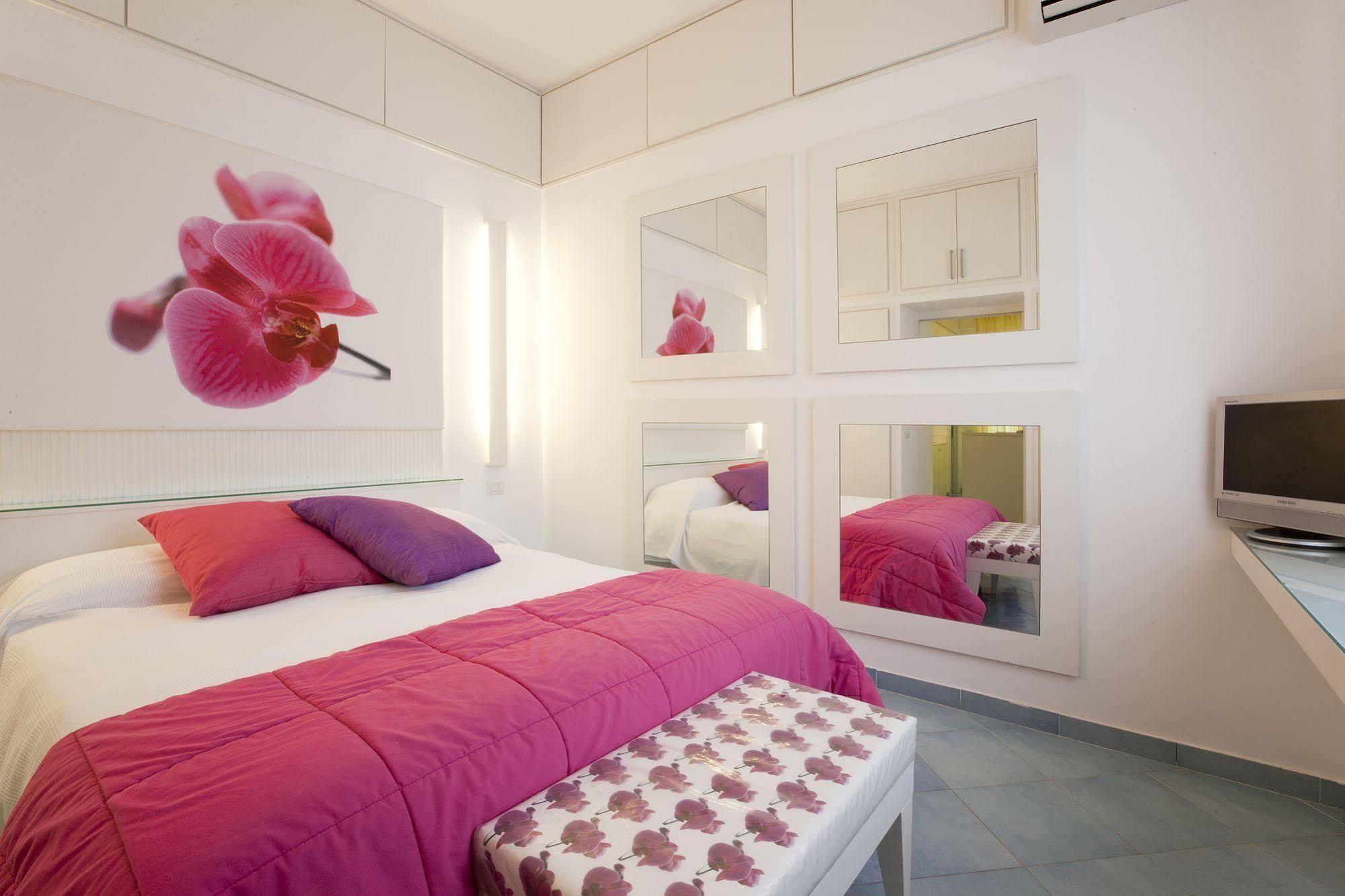Sorrento Apartments * Sorrent